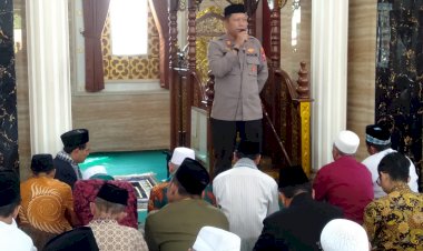 Pesan-Kamtibmas-Kapolsek-Tulangan-di-Masjid-Nurul-Huda